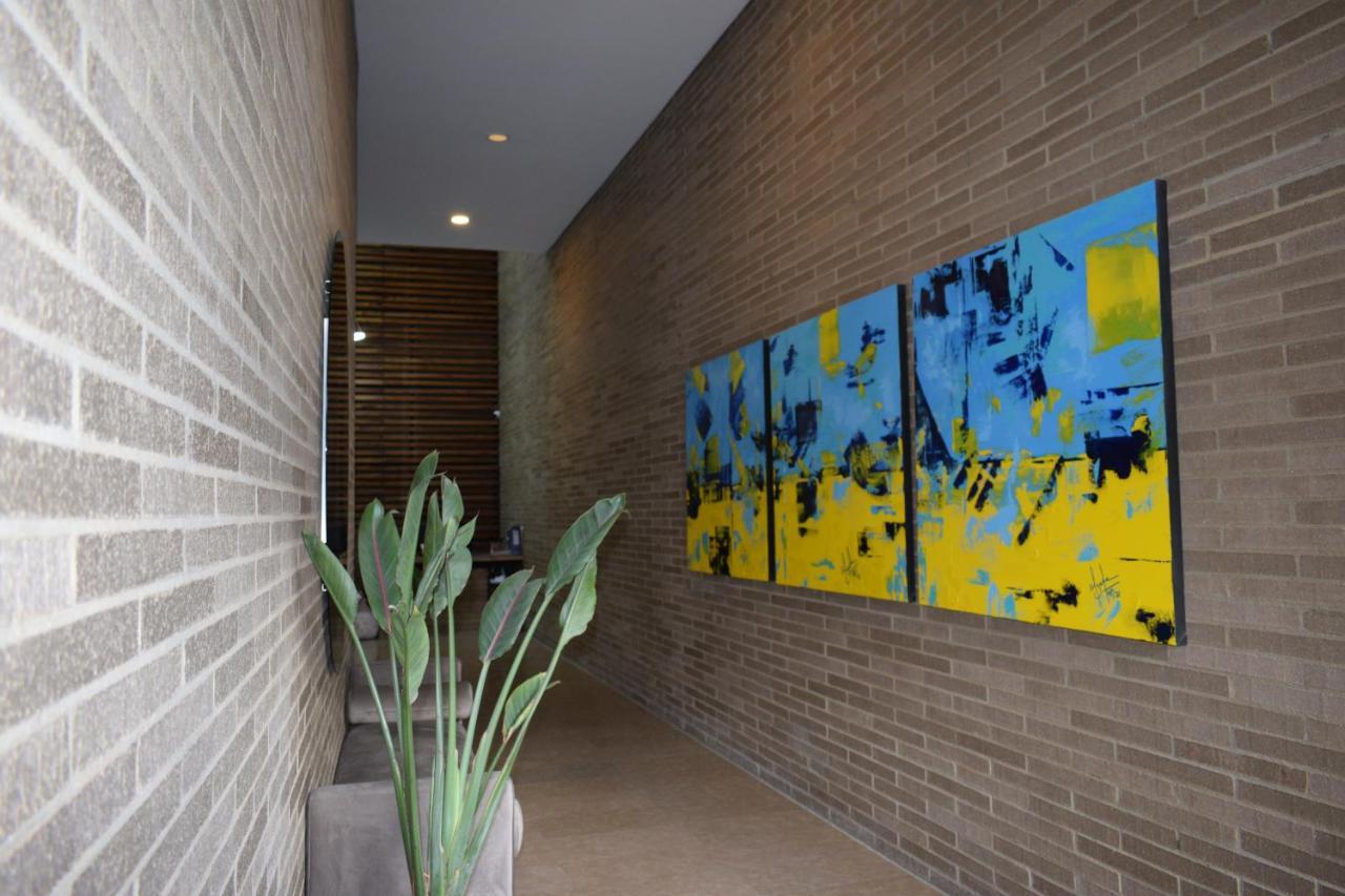 Toscano S Aparta Estudio Hospedaje Amoblado Torre 2 Equilibrium โบโกตา ภายนอก รูปภาพ